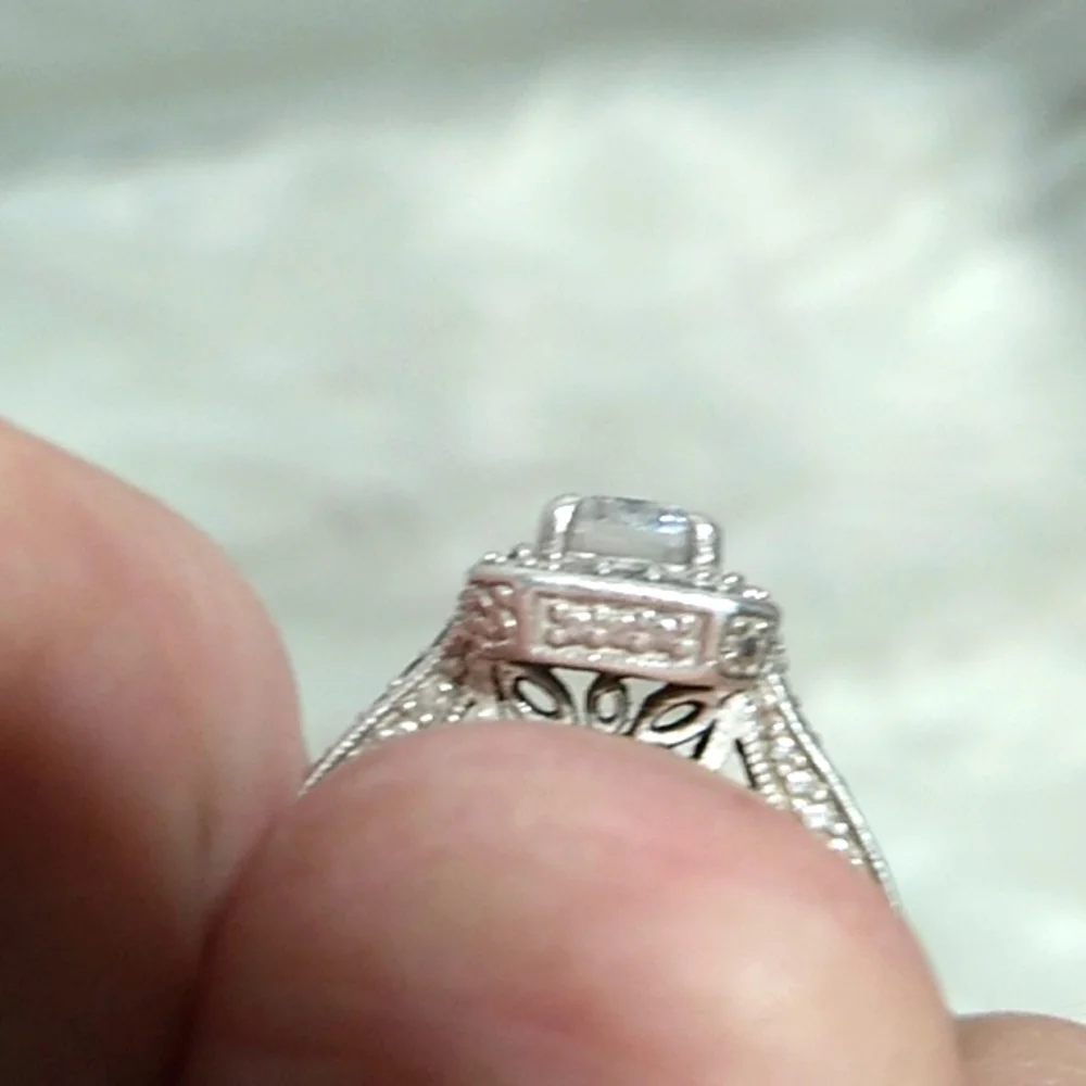 FINAL SALE! Stunning Sterling Silver 925 Cz Ring ๐ Size 7 - Picture 3 of 14